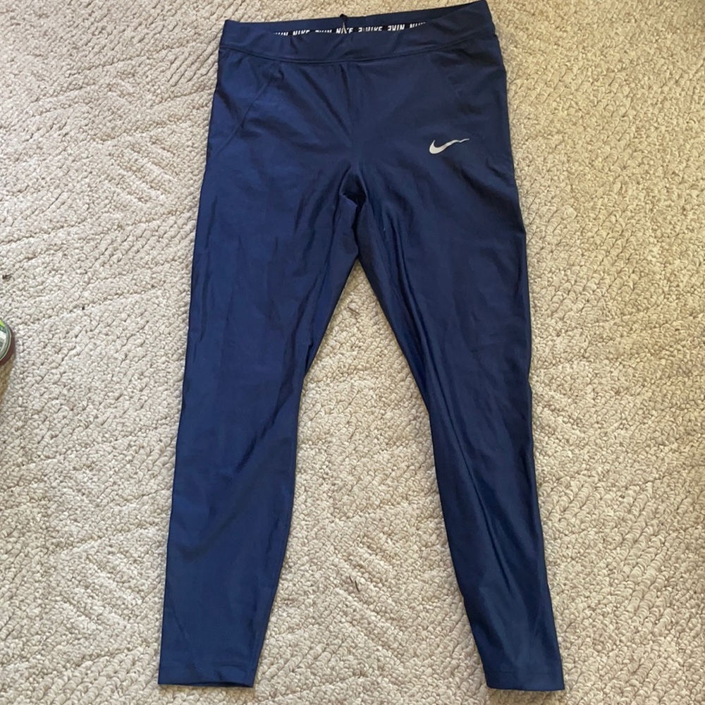 Nike Running/Training tight, Size large